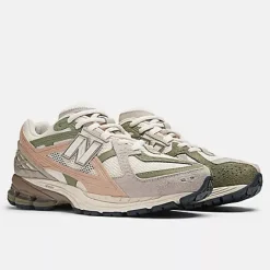 New Balance 1906 Utility - Linen with Dark Olivine and Flat Taupe