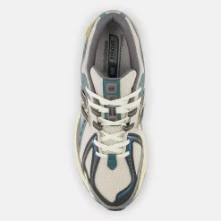 New Balance 1906R New Spruce with Moonbeam and Driftwood